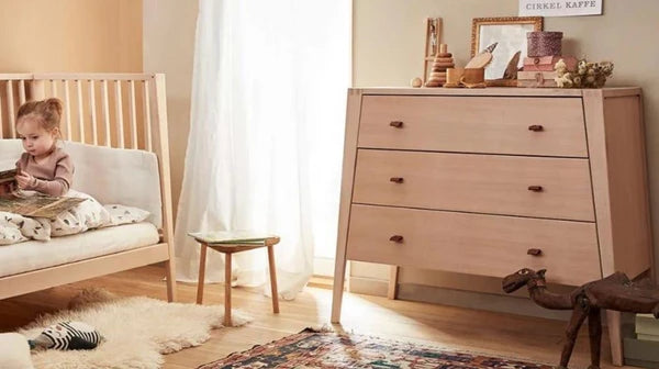 Chests, Bedside Tables & Storage