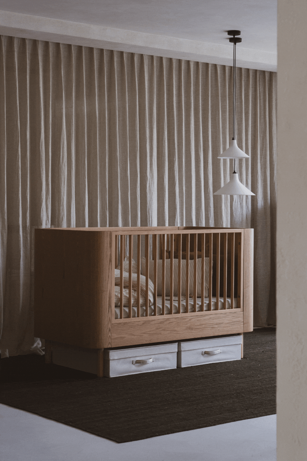 QUAX - Lit Bébé Évolutif ASHI 140 x 70 cm - Crème