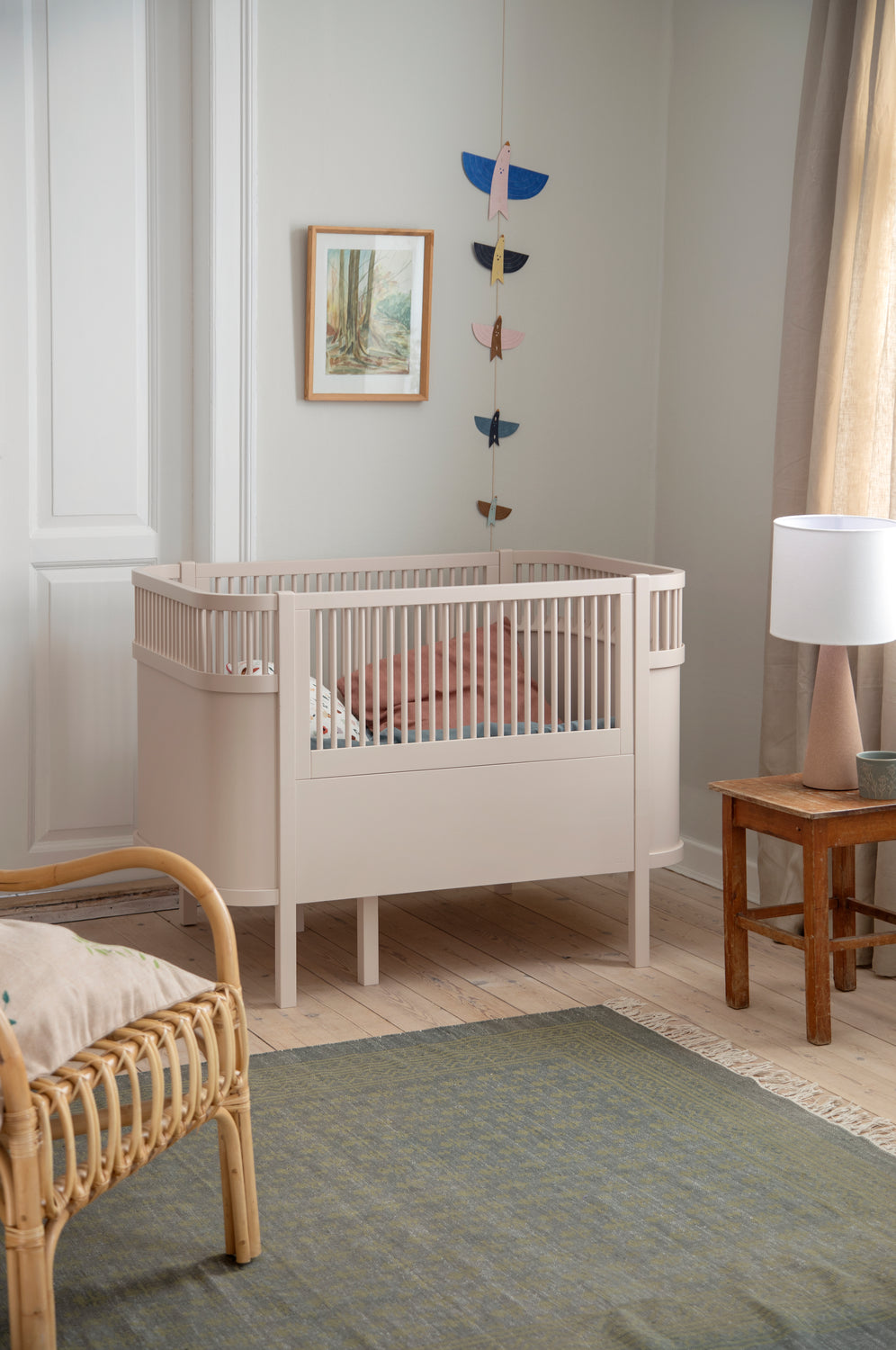 Lit Bébé Évolutif Sebra En Bois - Rose