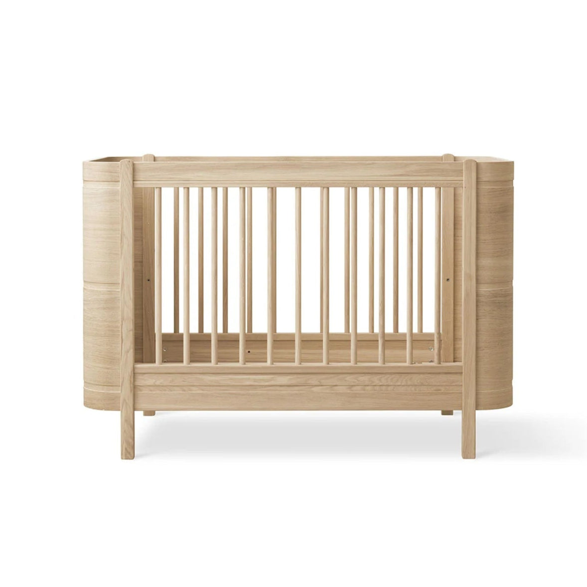 Lit Bébé Évolutif Wood Mini+ Avec Kit Junior Inclus, Chêne OLIVER FURNITURE