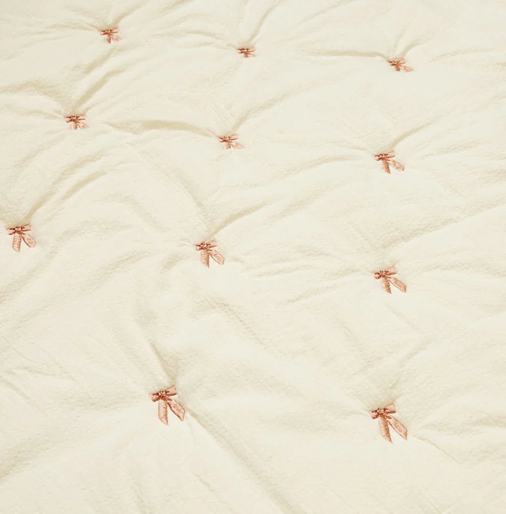 CAM CAM - Couverture Brodée Pour Enfants - Ocs - Noeuds