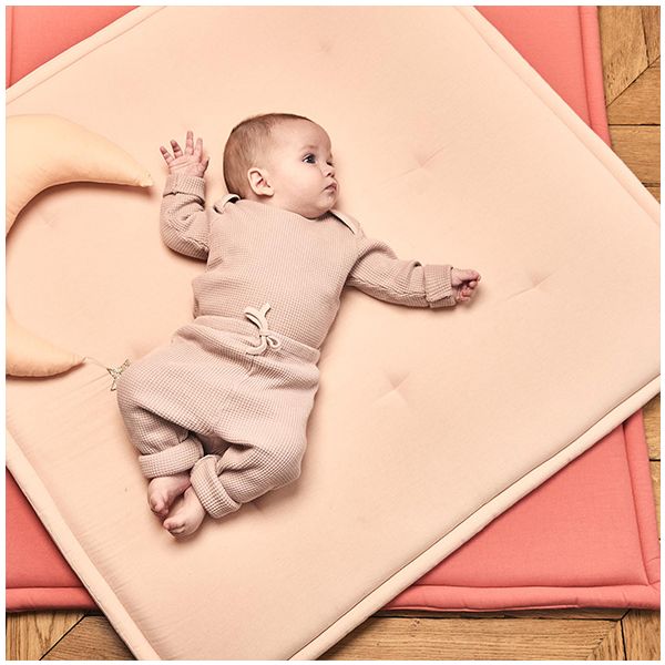 CHARLIE CRANE - Set d'Éveil Complet : Tapis TAMI Nude + Arche NAHO & Jouets en Bois