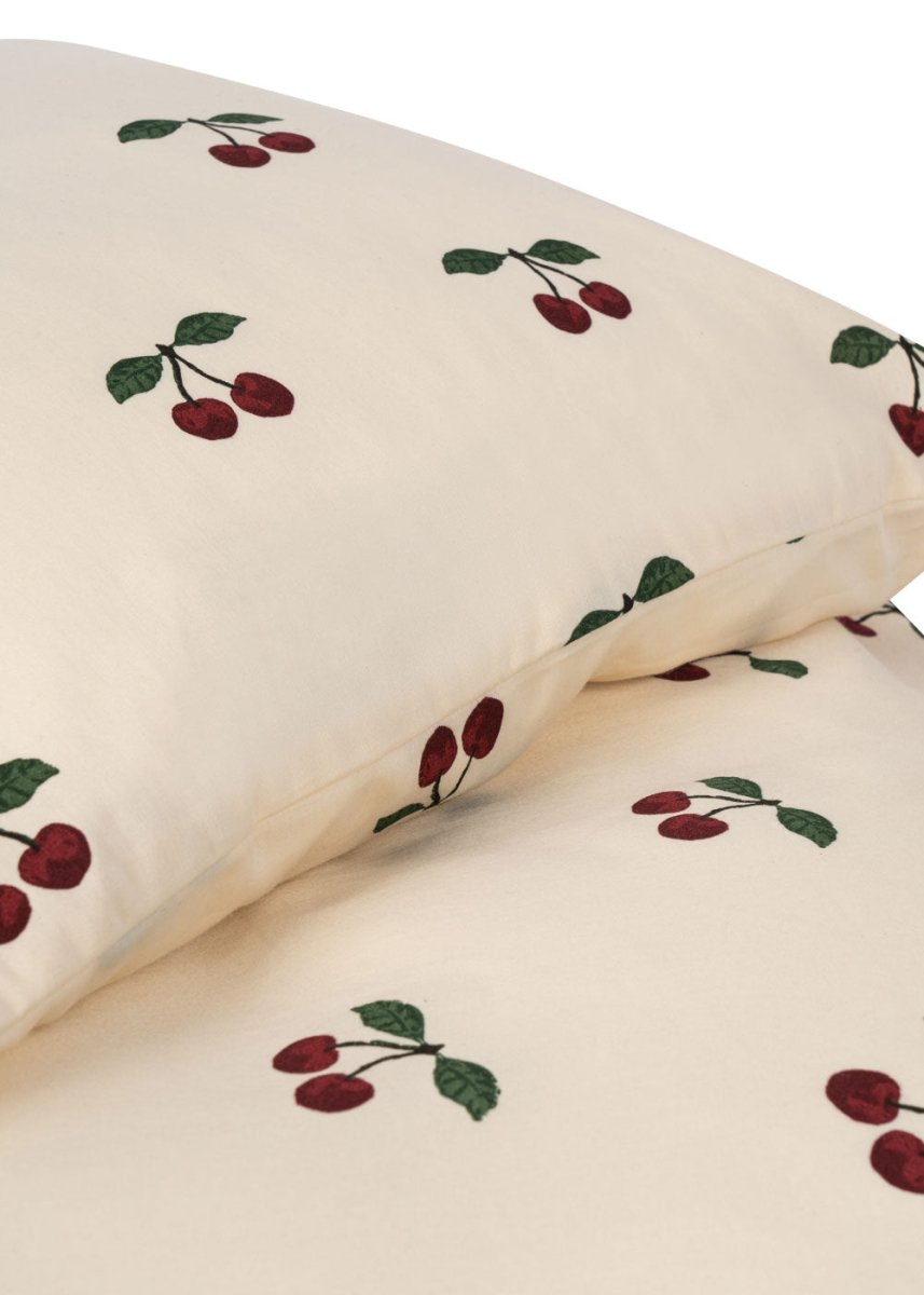 KONGES SLØJD - Parure de Lit Pour Lit Junior 100 x 140cm - Ma Grande Cerise