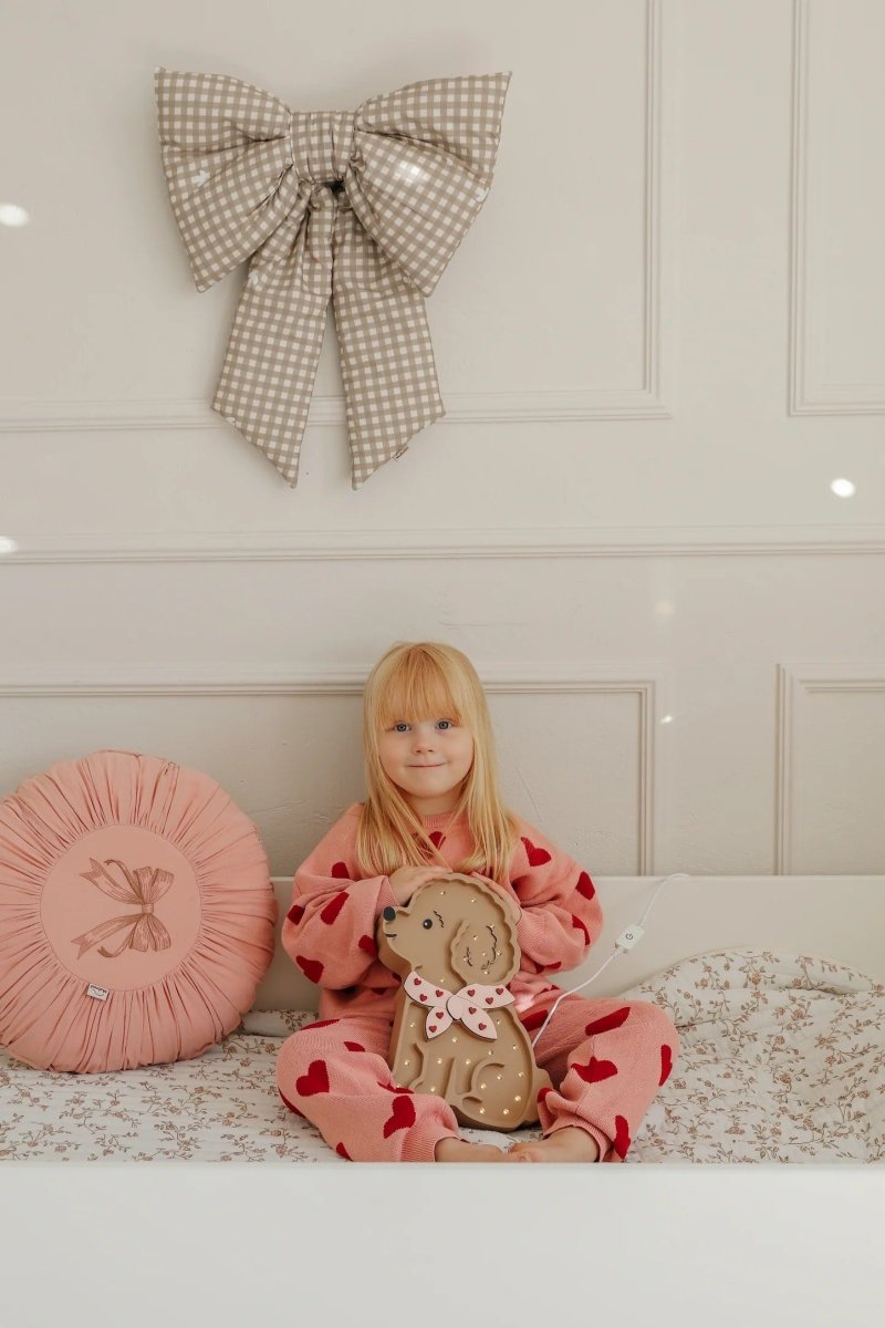 LITTLE LIGHTS-Veilleuse Little Lights - Caniche Lotta | Cœurs Rouges sur Rose