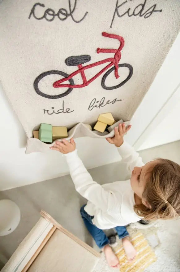 LORENA CANALS - Cintre De Poche Mural Cool Kids Ride Bikes