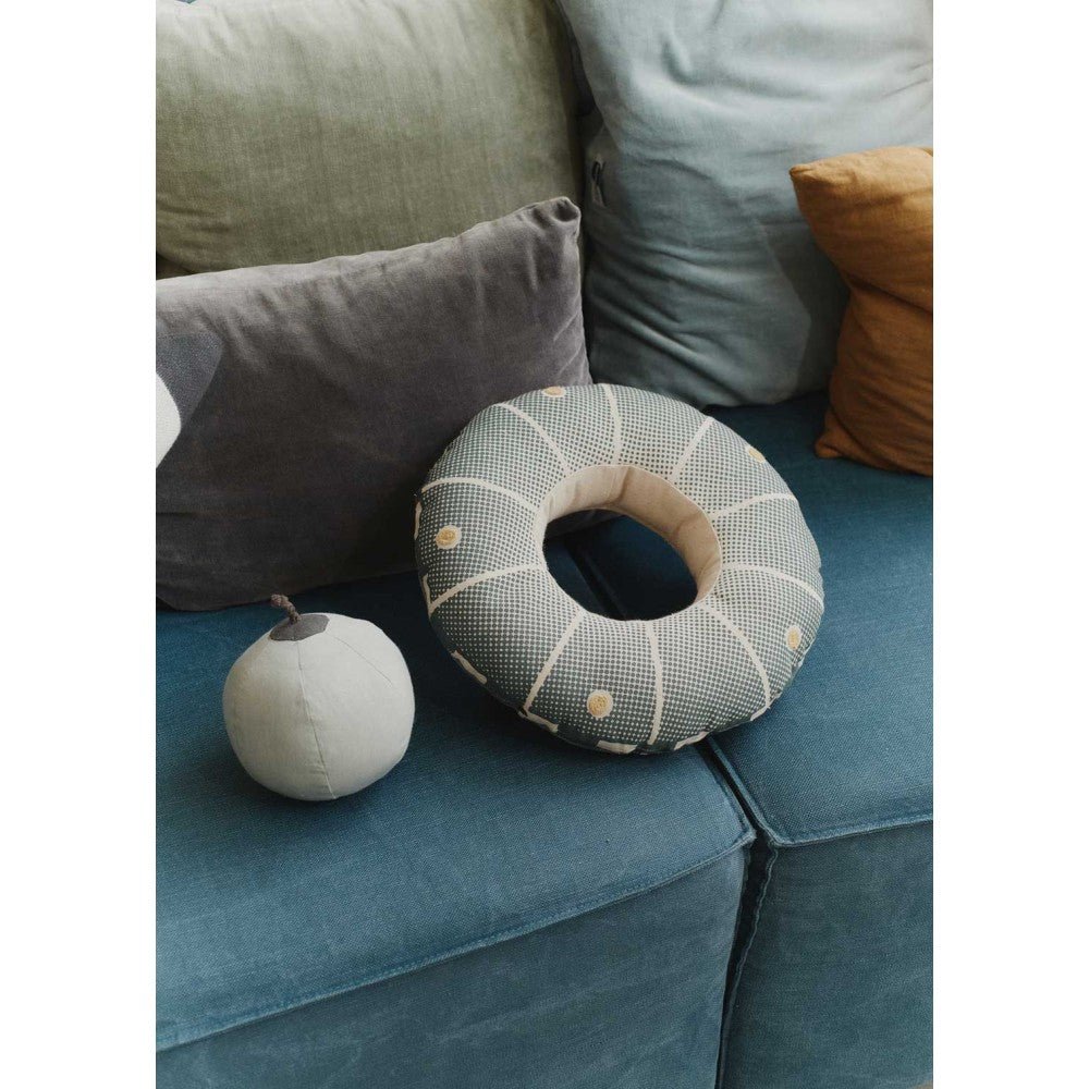 LORENA CANALS - Coussin Ovni Interactif