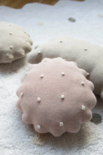 LORENA CANALS - Coussin Tricoté Biscuit Dune Blanc