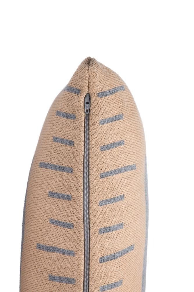 LORENA CANALS - Coussin Tricoté Règle