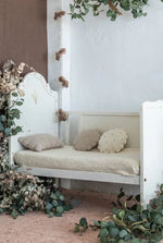 LORENA CANALS - Coussin Tricoté Rond Biscuit Dune Blanc