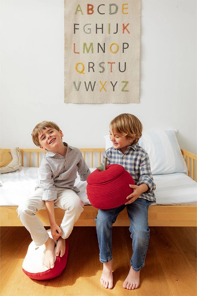 LORENA CANALS - Panier Pomme