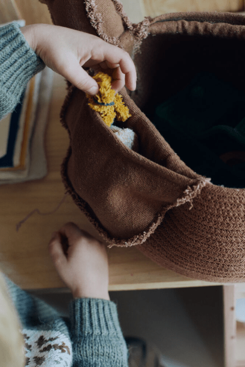 LORENA CANALS - Panier Pour Enfants en Forme de Poulet - Caramel