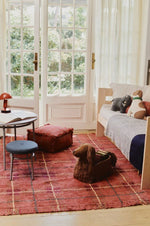 LORENA CANALS - Pouf Tissé Main Érable Rouge