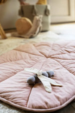 LORENA CANALS - Tapis De Jeu Water Lily Rose 95 X 95 Cm