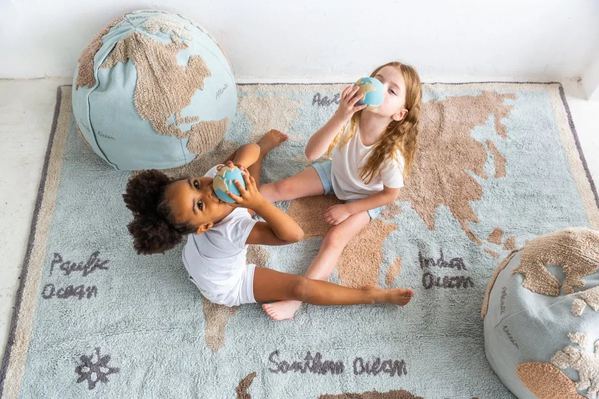 LORENA CANALS - Tapis Lavable Carte Du Monde Vintage 140 X 200cm