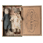 MAILEG - Grand - Mère & Grand - Père Souris Et Leur Boîte