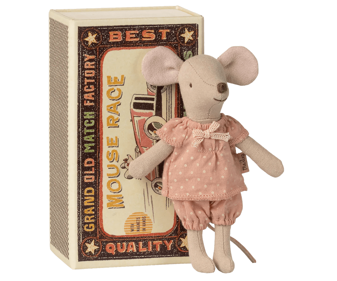 MAILEG - Grande Sœur Souris Dans Sa Boîte D'allumettes
