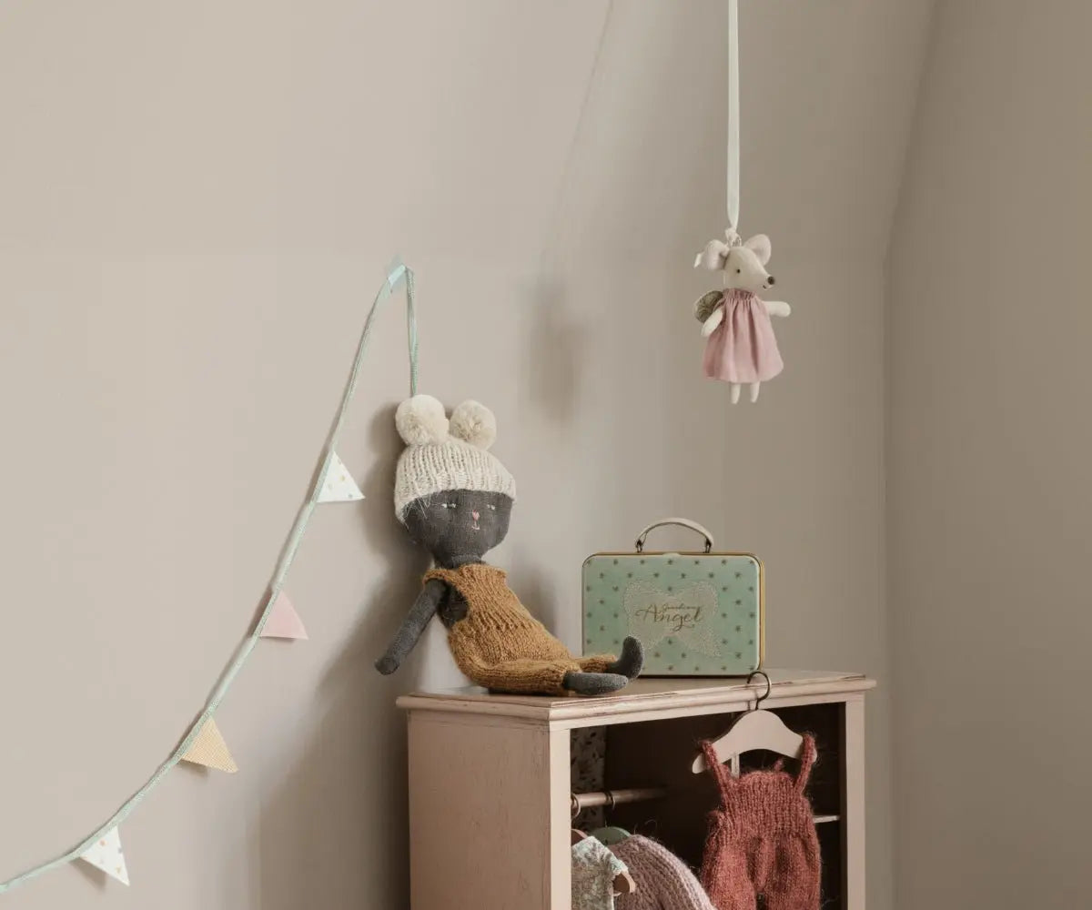 MAILEG - Souris Ange Petite Soeur Avec Valise