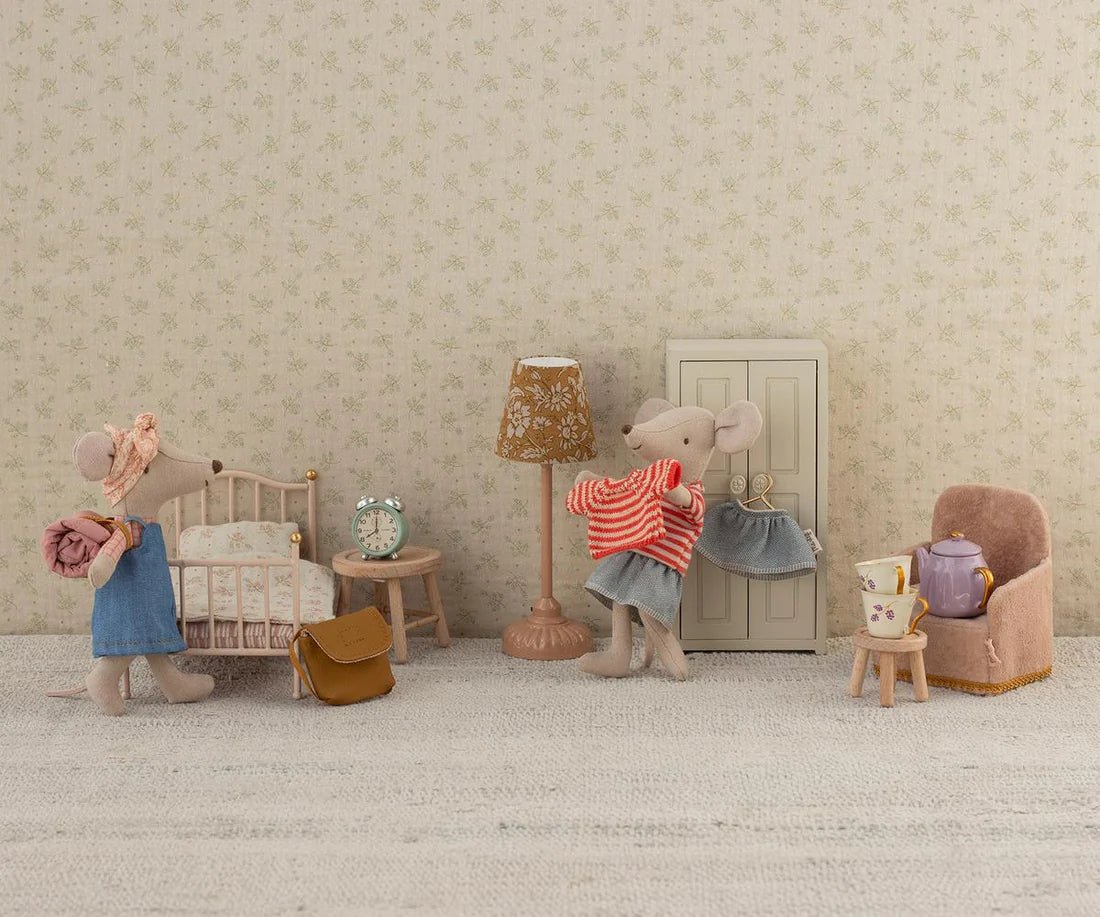 MAILEG - Souris Grande Soeur