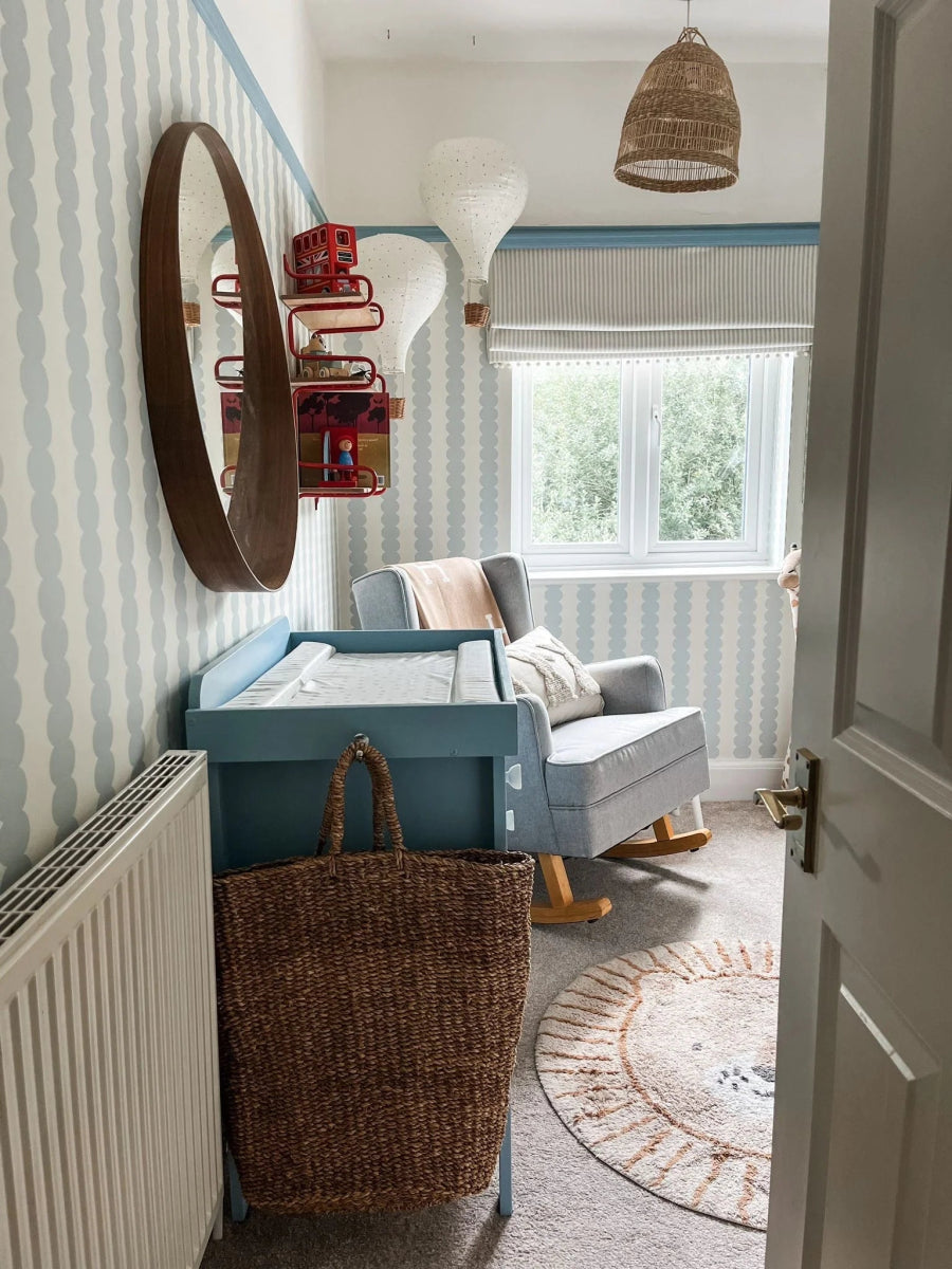 MUNKS & ME - Papier Peint Panoramique Pour Enfants - À Rayures Festonnées Bleu