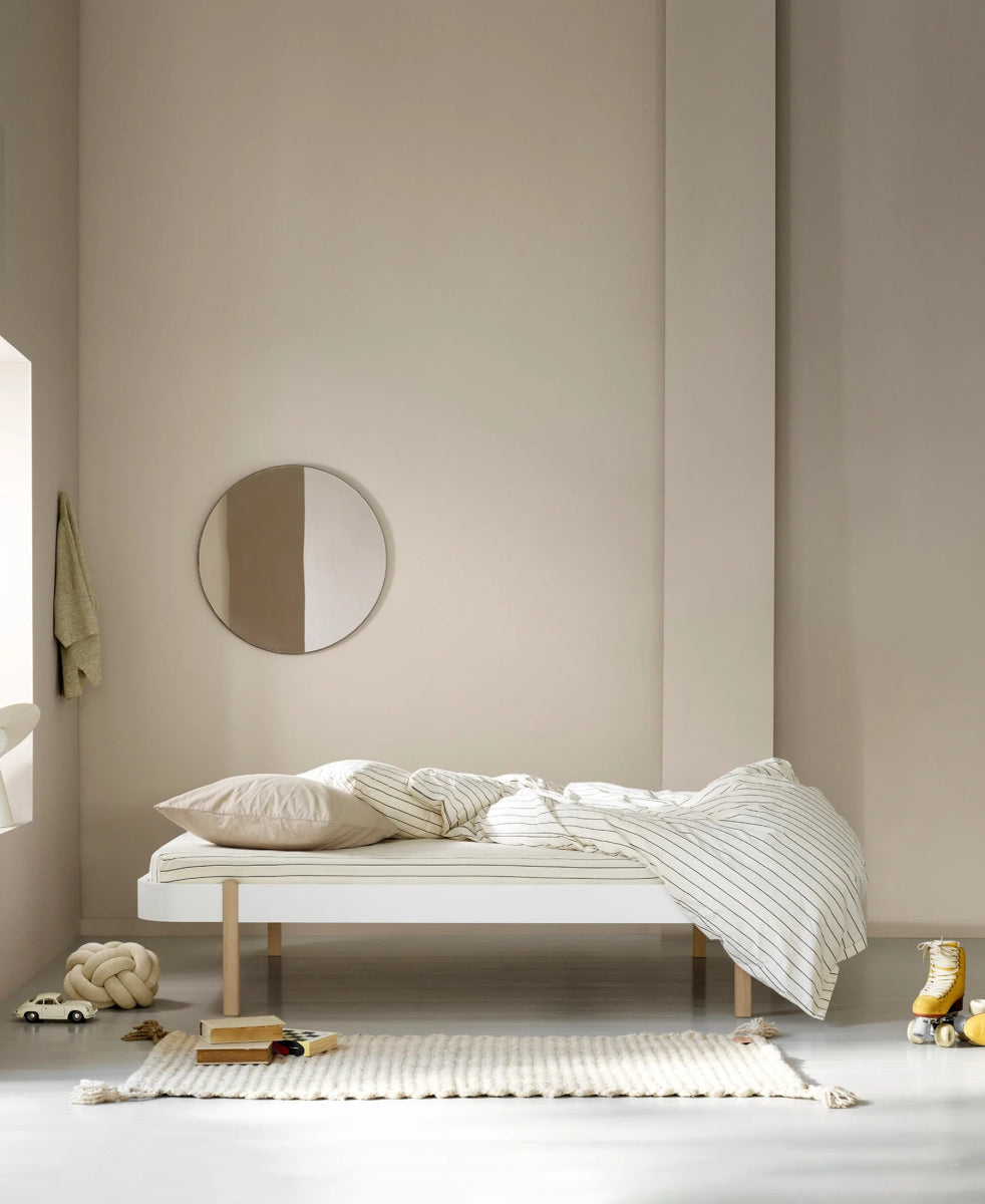 OLIVER FURNITURE - Lit 120 Wood Lounger, Blanc/Chêne