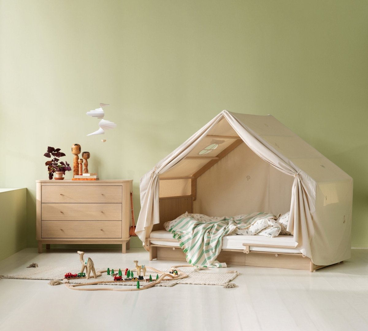 OLIVER FURNITURE-Lit Bébé/Lit Camp Novel Oliver Furniture, 60x120/120x200 Cm, Chêne