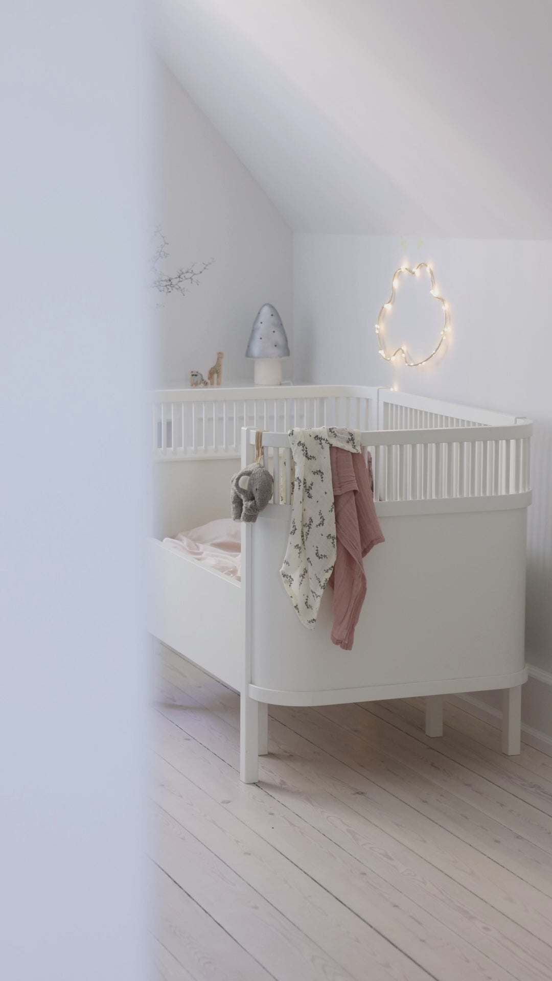 Lit Bébé Évolutif Sebra En Bois 70x110
Cm - Blanc
