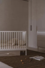 QUAX - Lit Bébé HAI NO KI 60 x 120 Cm - Frêne Noir