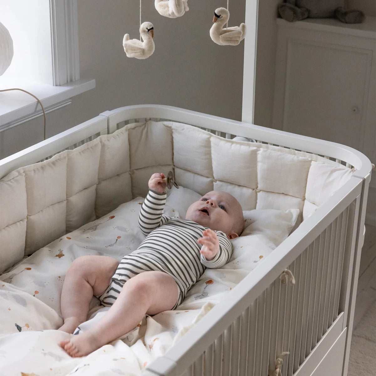 SEBRA - Lit Bébé évolutif Sebra en Bois 70x110 cm - Blanc
