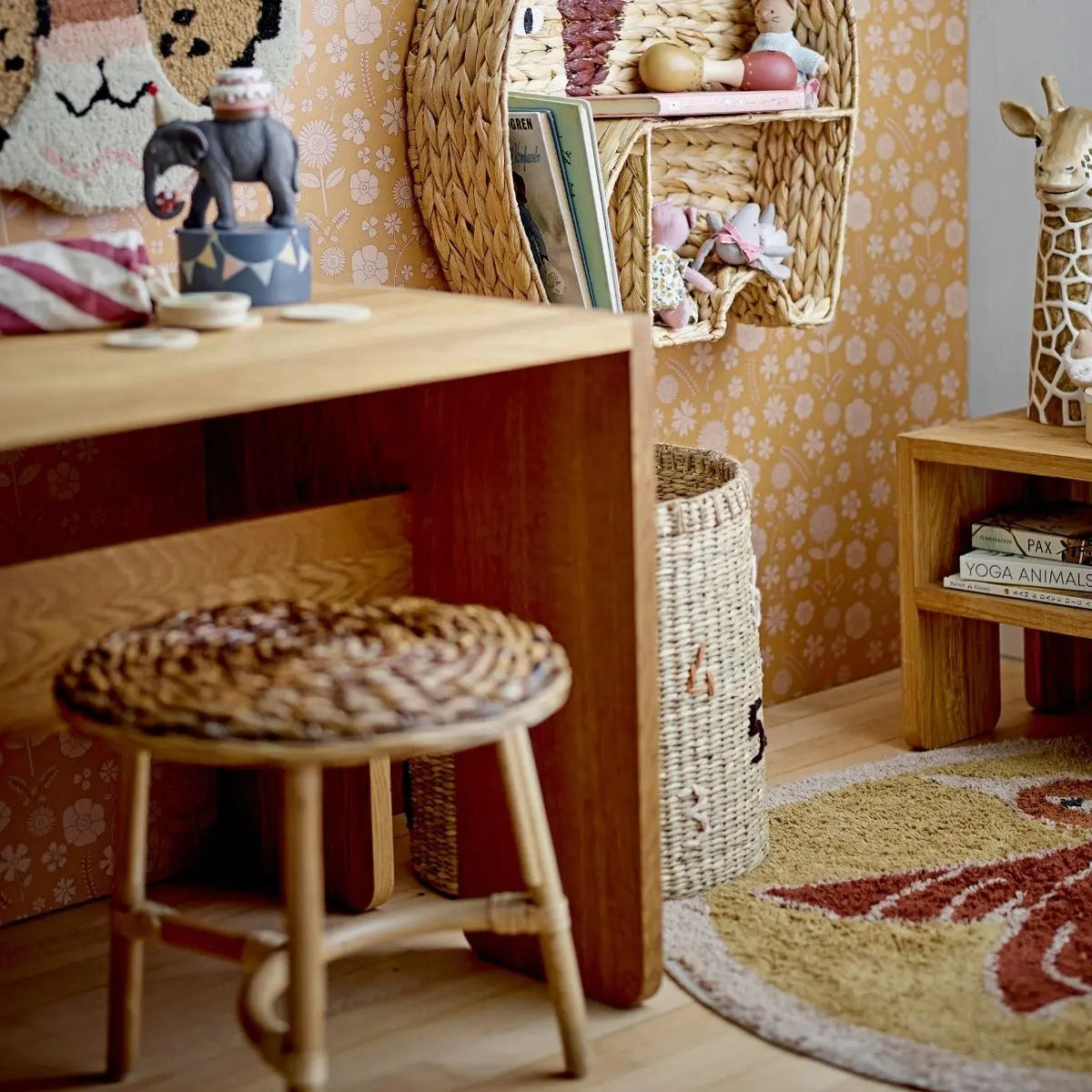 BLOOMINGVILLE MINI - Tabouret Bas en Chêne