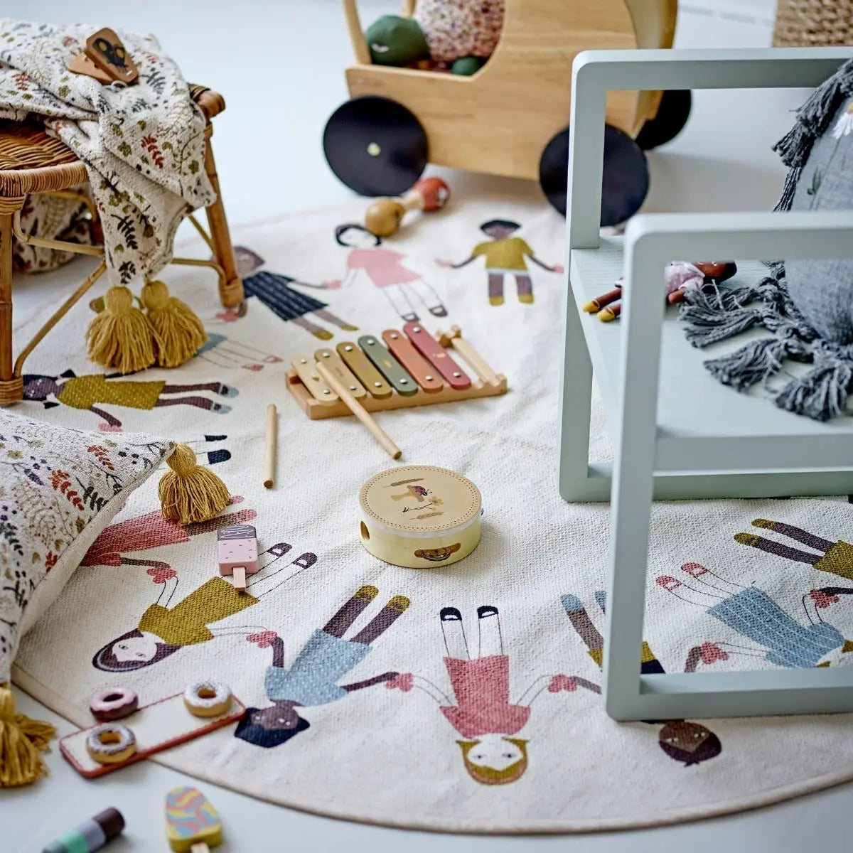 BLOOMINGVILLE MINI - Tapis Friends