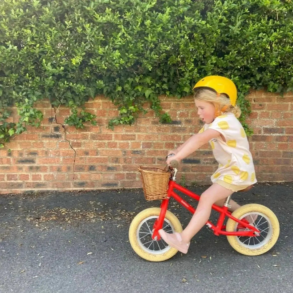 BOBBIN BIKES - Draisienne Moonbug 12" - Rouge