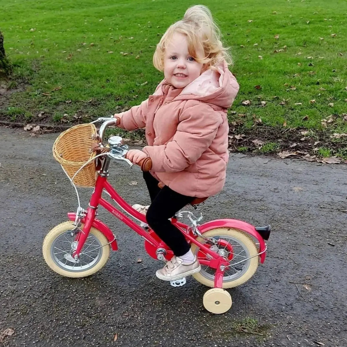 BOBBIN BIKES - Vélo Enfant Gingersnap 12" - Cerise Rose
