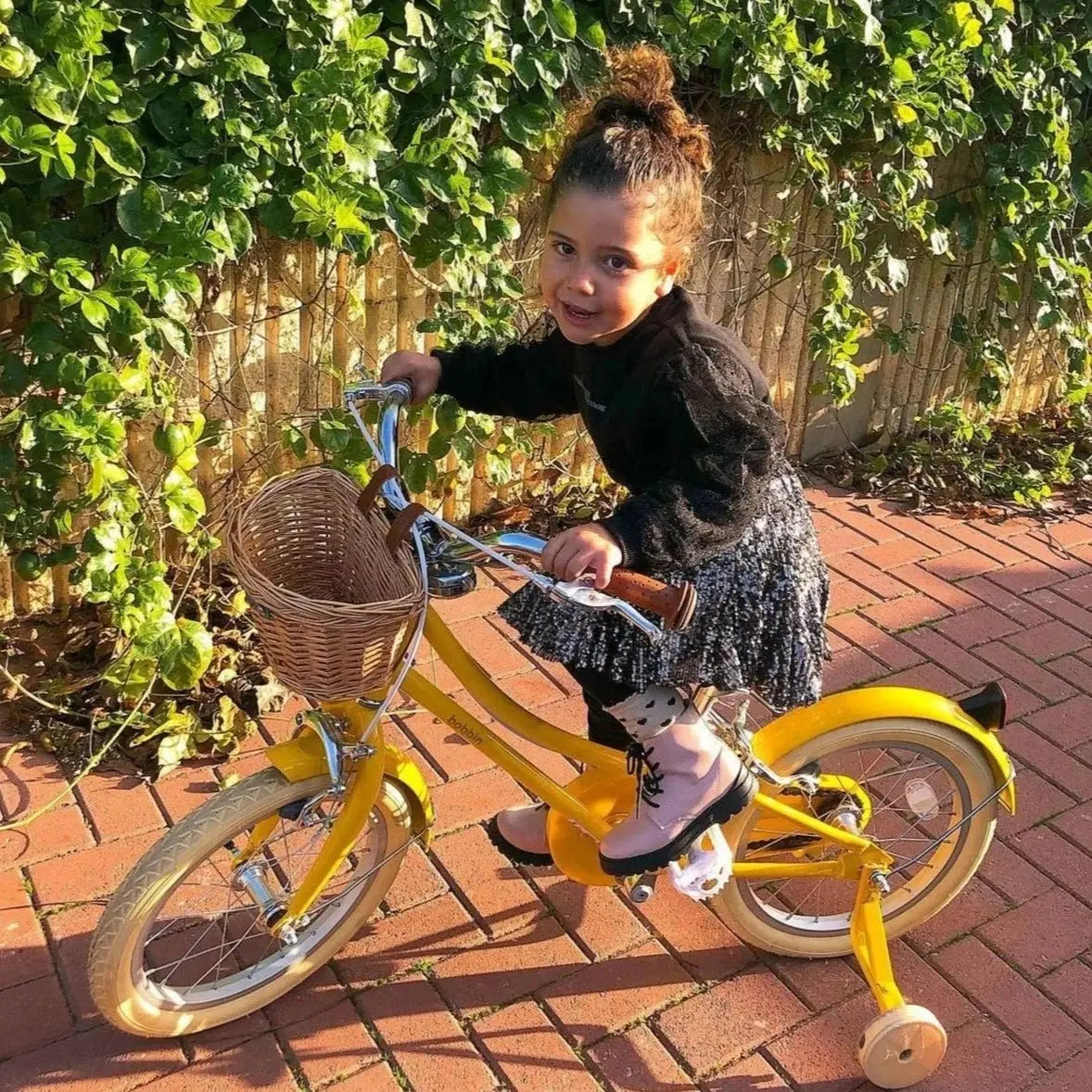 BOBBIN BIKES - Vélo Enfant Gingersnap 16" - Jaune