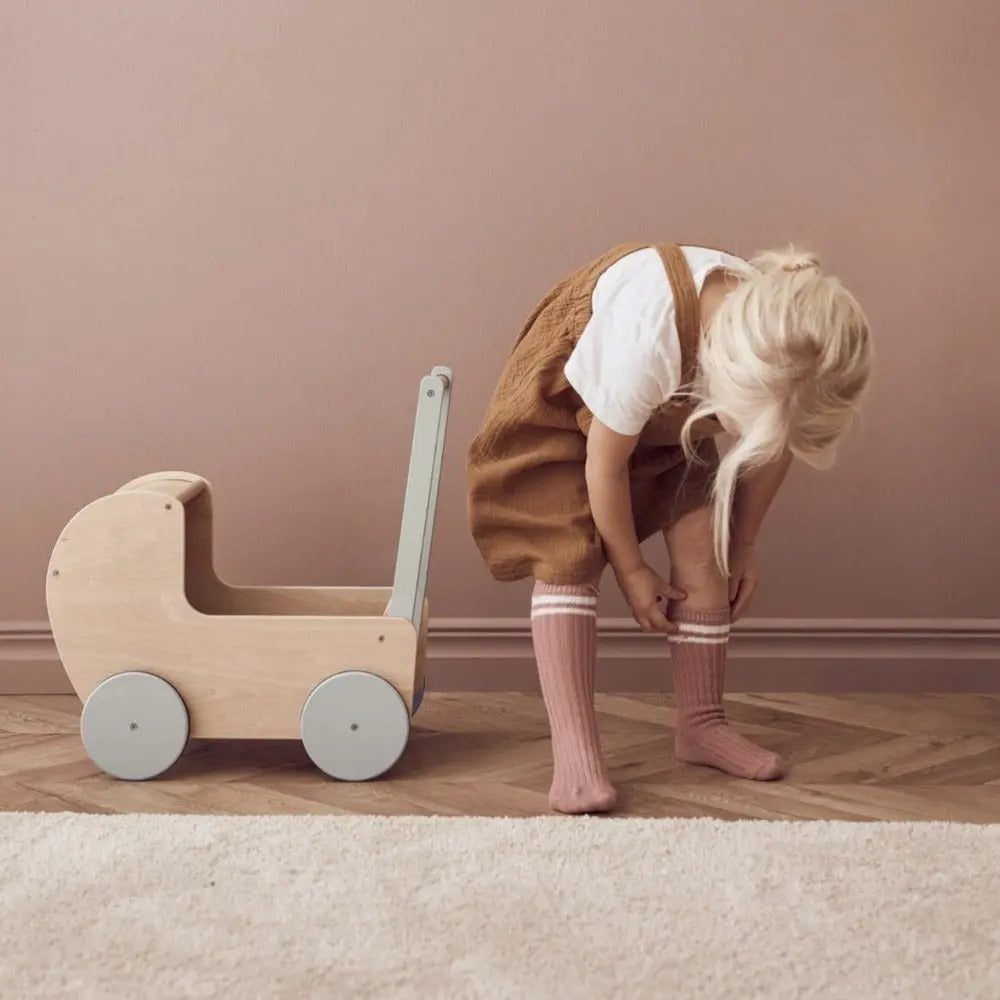 KID'S CONCEPT - Landau De Poupée Naturel, Avec Ensemble De Lit