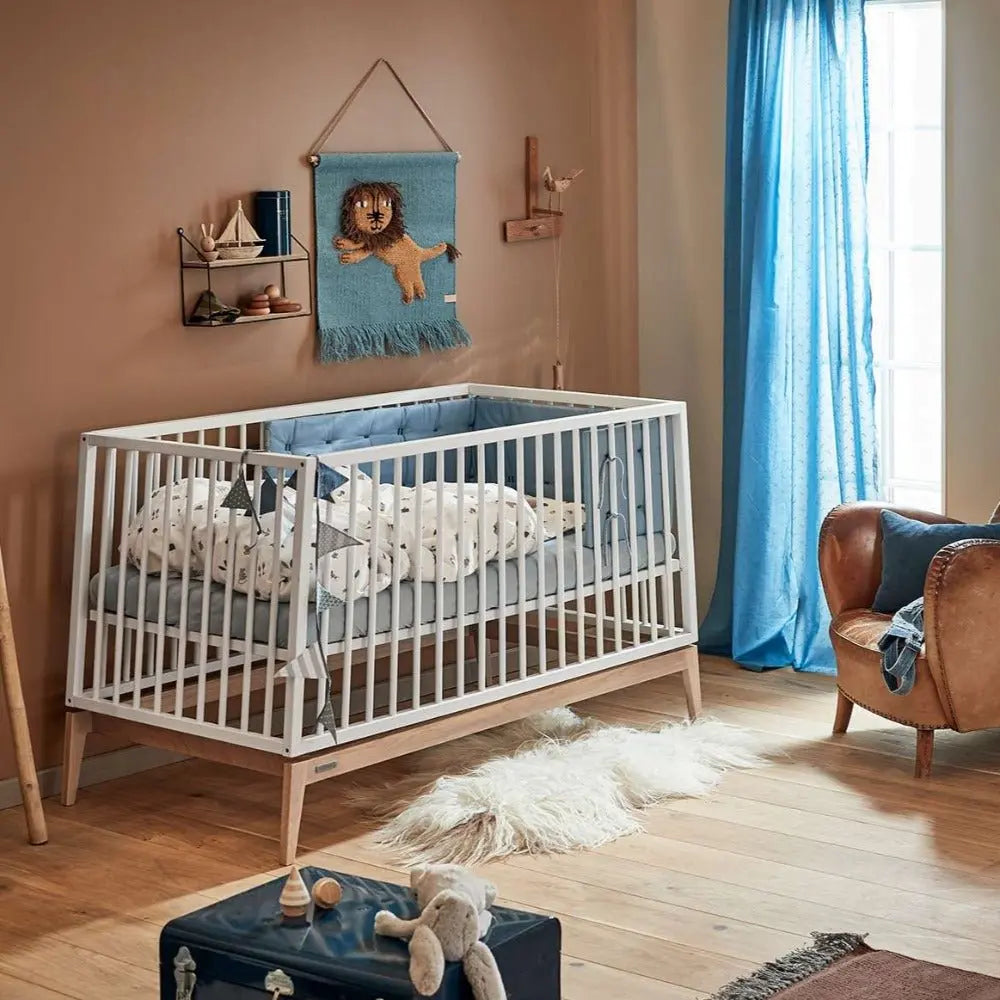 LEANDER - Lit Bébé Luna, 140x70 Cm, Blanc/chêne