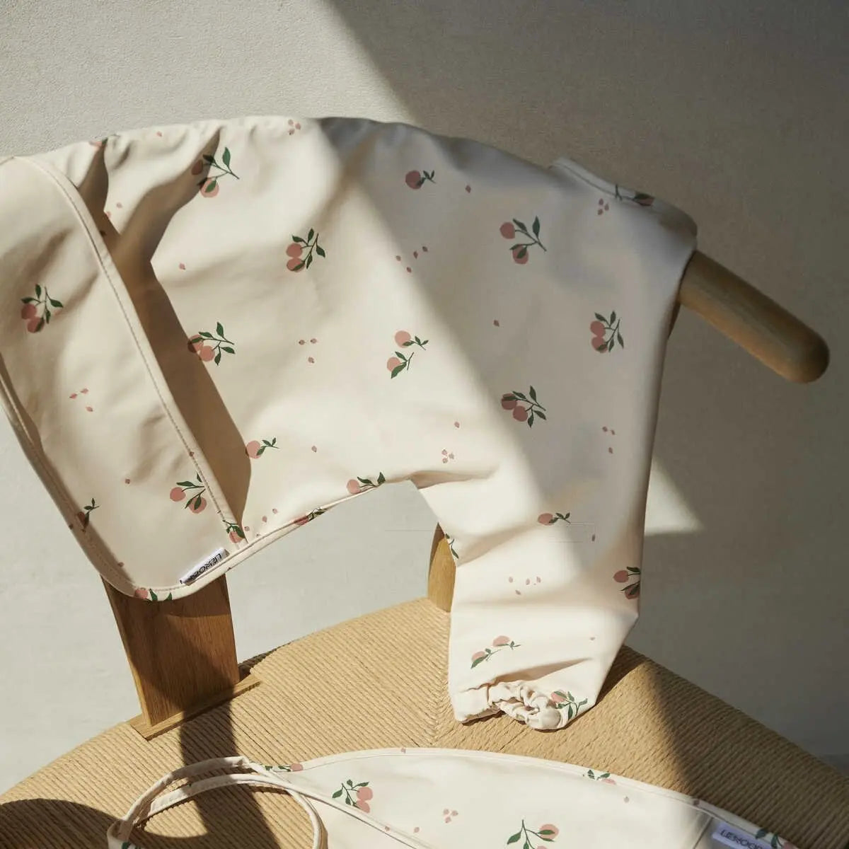 LIEWOOD - Bavoir Manches Longues Merle - Peach Sea Shell Mix