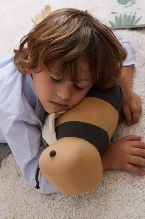 LORENA CANALS - Coussin Buzzy Abeille