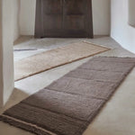 LORENA CANALS - Tapis En Laine Steppe - Mouton Brun 80 X 230 cm