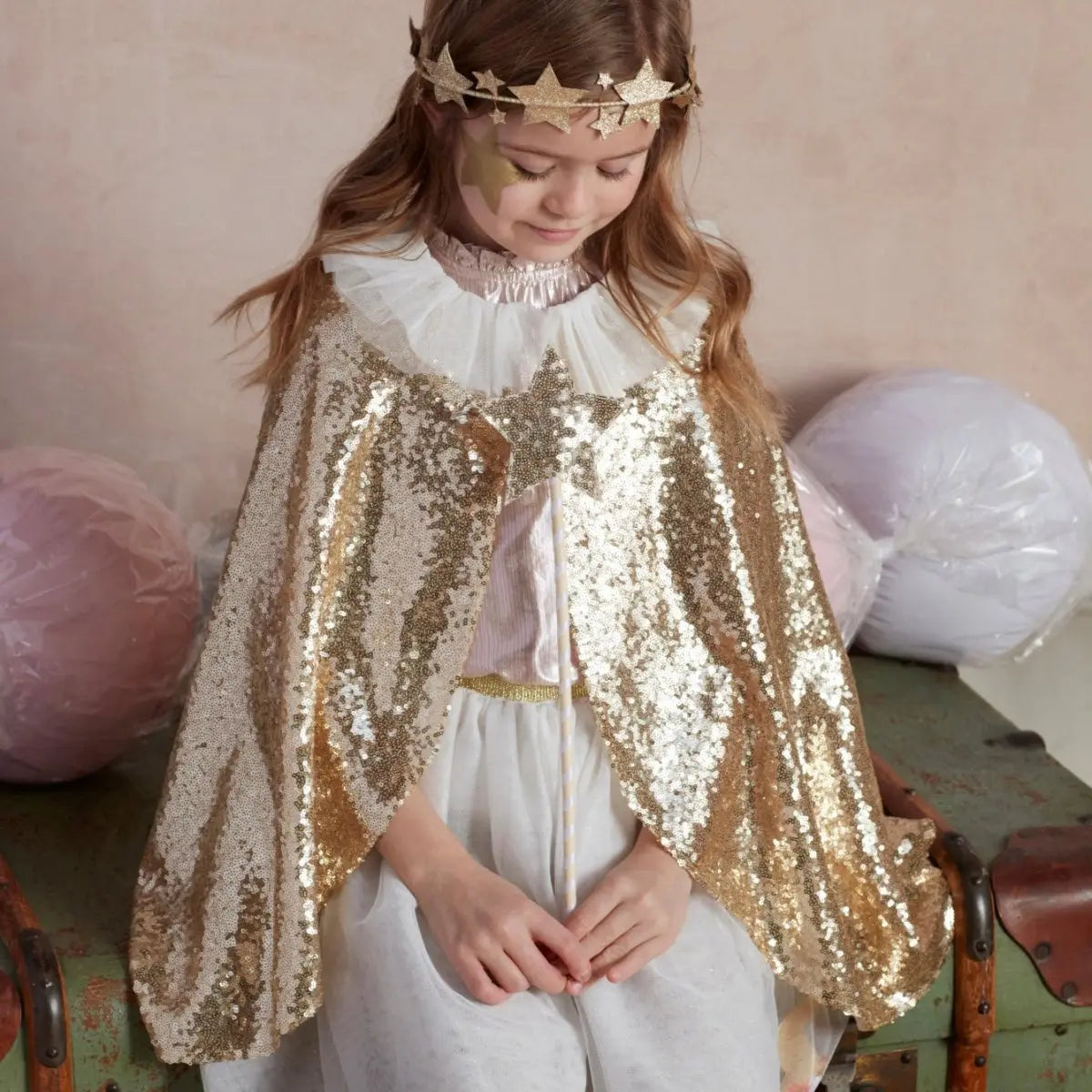 MERI MERI - Cape Et Baguette En Or Scintillant