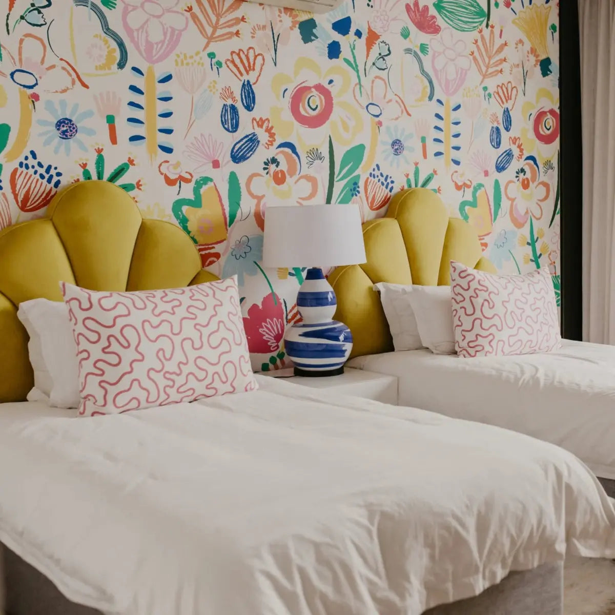 MUNKS & ME - Papier Peint Chambre Enfant à Motif Répété - Sadies Summer