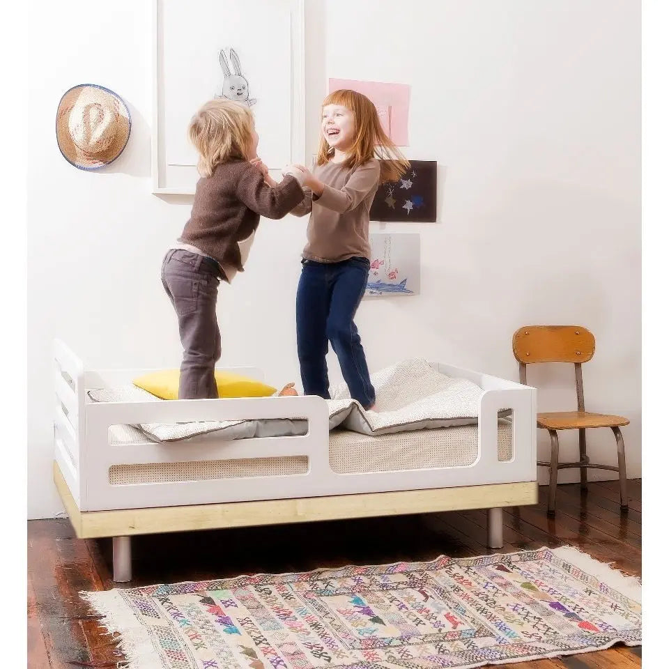 OEUF NYC - Lit Junior Enfant Design Classique 70 x 140 cm - Bouleau
