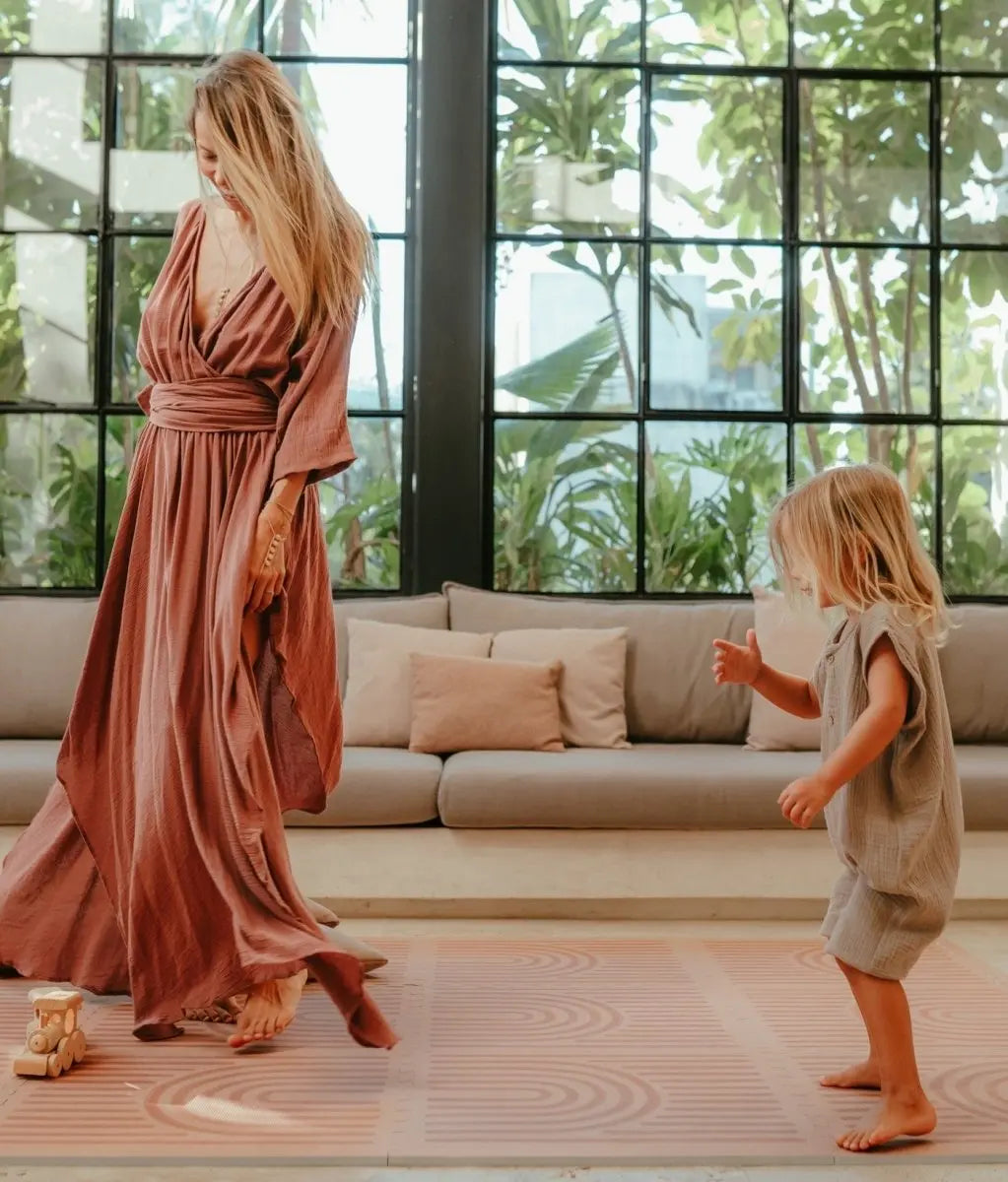 TODDLEKIND - Tapis de Jeu Bébé - Linear Camel