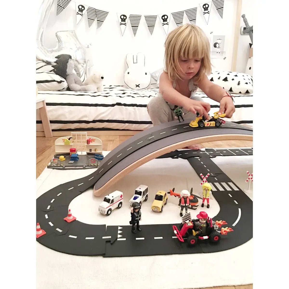 WAY TO PLAY TOYS  Circuit De Voiture Flexible Highway - Les Petits