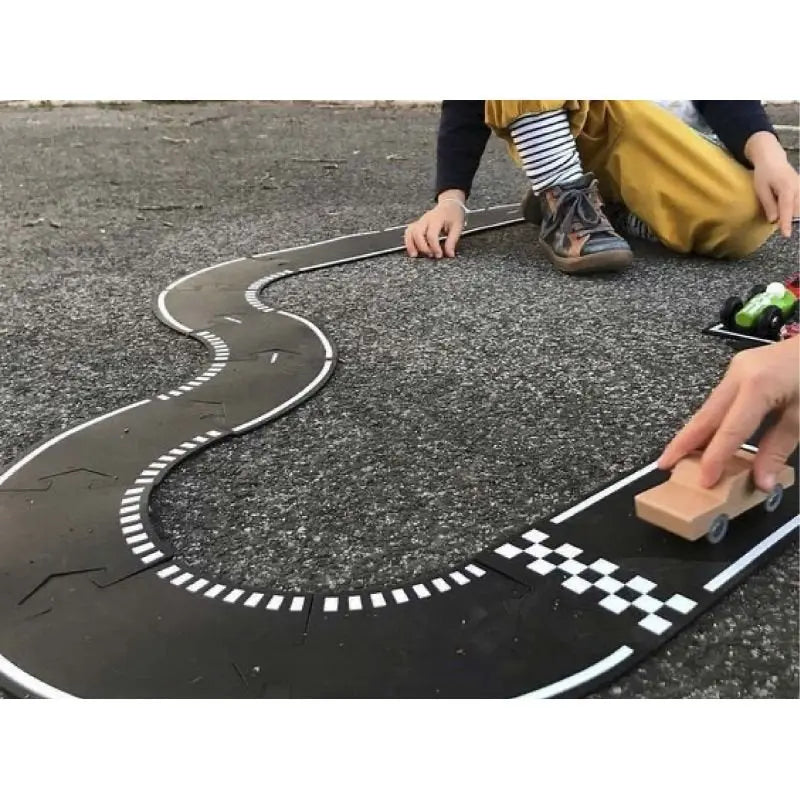 WAY TO PLAY TOYS - Circuit de Voiture Flexible Grand Prix - 24 Pièces