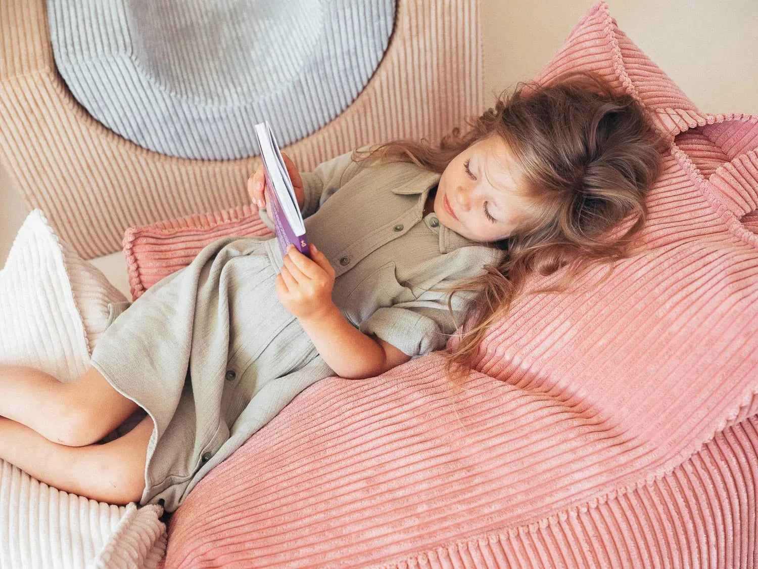 WIGIWAMA - Fauteuil Pouf Poire Mousse Rose